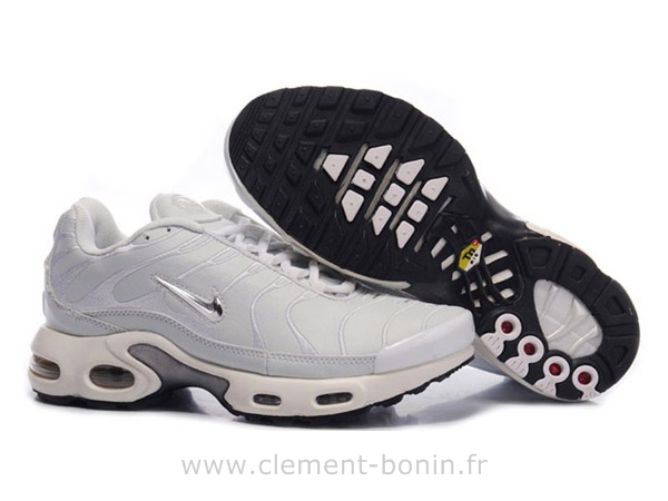 nike requin grise